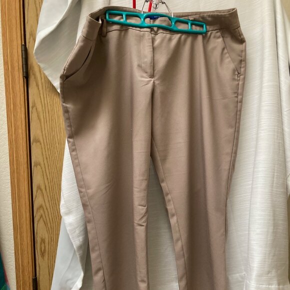 APT 9 Tan Slacks - Picture 4 of 5
